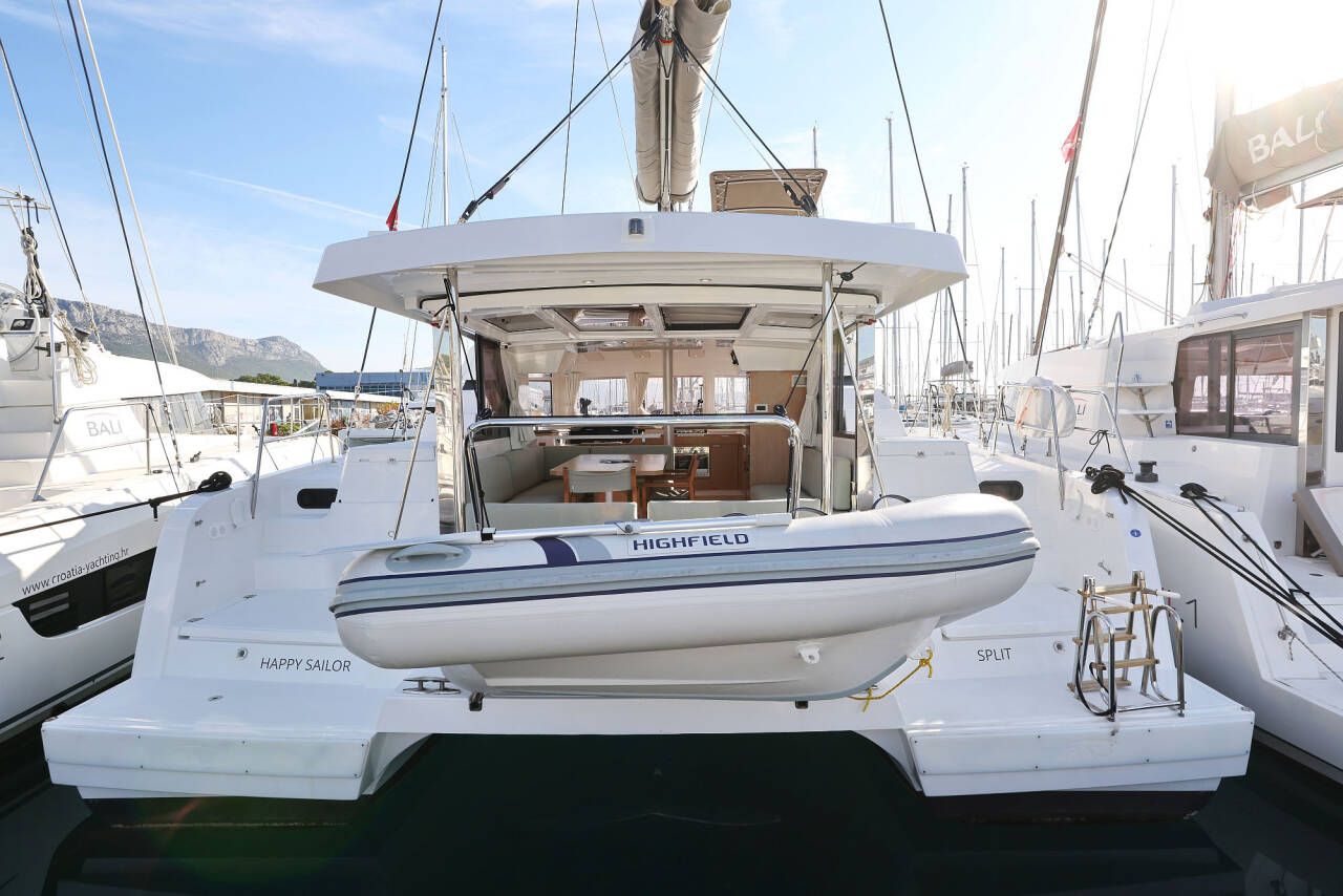 Catspace  (2024) | Happy Sailor